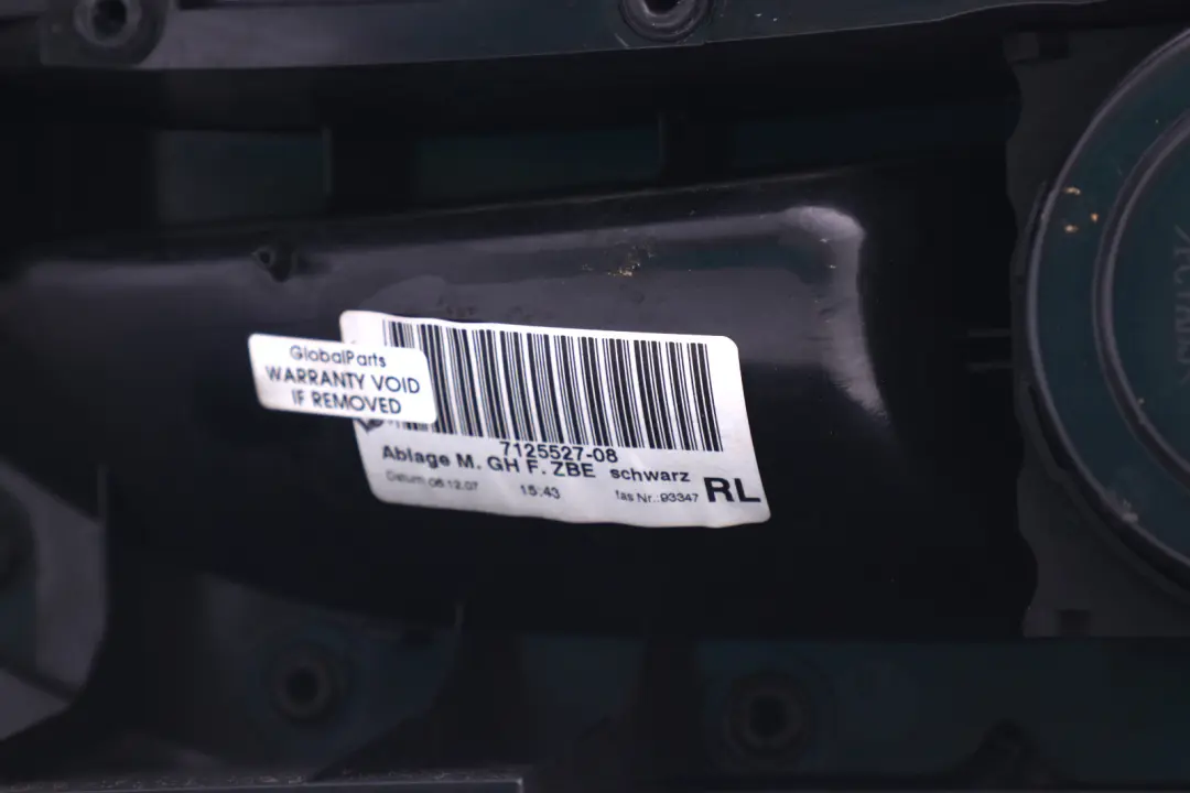 Centre Console Cup Holder Sat Nav iDrive Black to BMW 1 SERIES E81 E87 LCI with Part number 7125527 BMW 1 SERIES E81 E87 LCI Centre Console Cup Holder Sat Nav iDrive Black - SKU rhd-7125527 - Part number 7125527