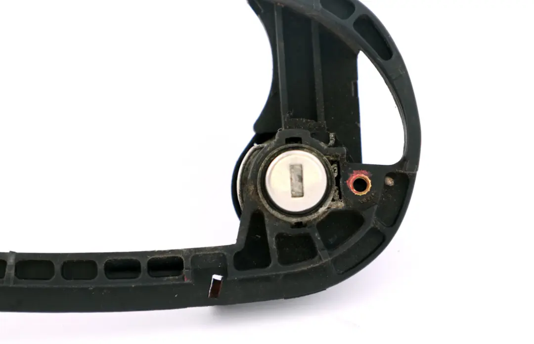 Carrier Outside Door Handle Front Right Driver Side O/S to BMW 7 Series E65 E66 with Part number 7126990 BMW 7 Series E65 E66 Carrier Outside Door Handle Front Right Driver Side O/S - SKU rhd-7126990 - Part number 7126990