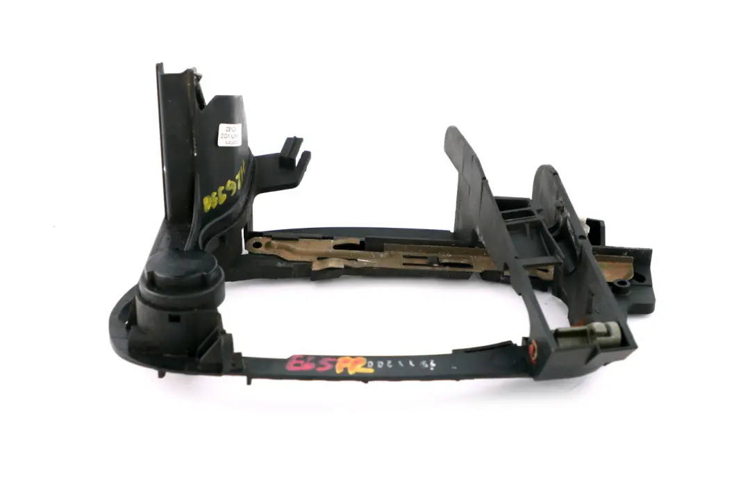 Carrier Outside Door Handle Front Right Driver Side O/S to BMW 7 Series E65 E66 with Part number 7126990 BMW 7 Series E65 E66 Carrier Outside Door Handle Front Right Driver Side O/S - SKU rhd-7126990 - Part number 7126990