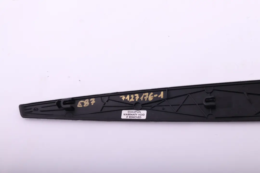 I-panel Kodiak Silver Trim Strip Left N/S to BMW 1 Series 1 E87 Cover with Part number 7127176 BMW 1 Series 1 E87 Cover I-panel Kodiak Silver Trim Strip Left N/S - SKU rhd-7127176-1 - Part number 7127176