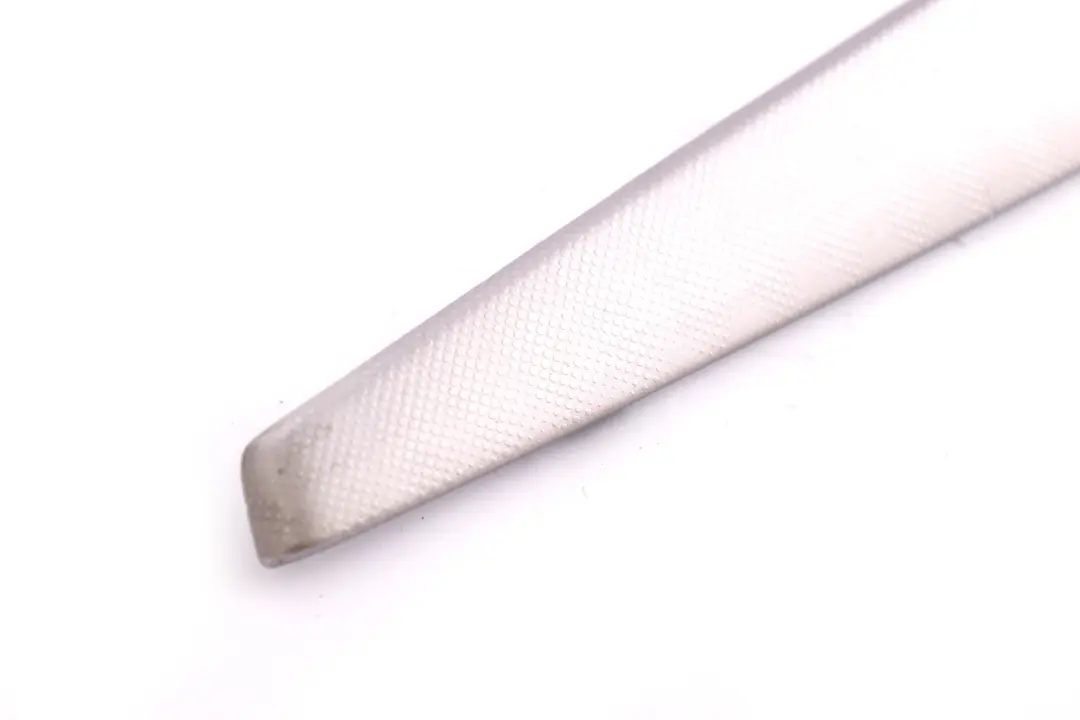 Panel Aluminium Kodiak Silver Trim Strip Left N/S to BMW 1 Series 2 E87 Cover with Part number 7127176 BMW 1 Series 2 E87 Cover Panel Aluminium Kodiak Silver Trim Strip Left N/S - SKU rhd-7127176-2 - Part number 7127176