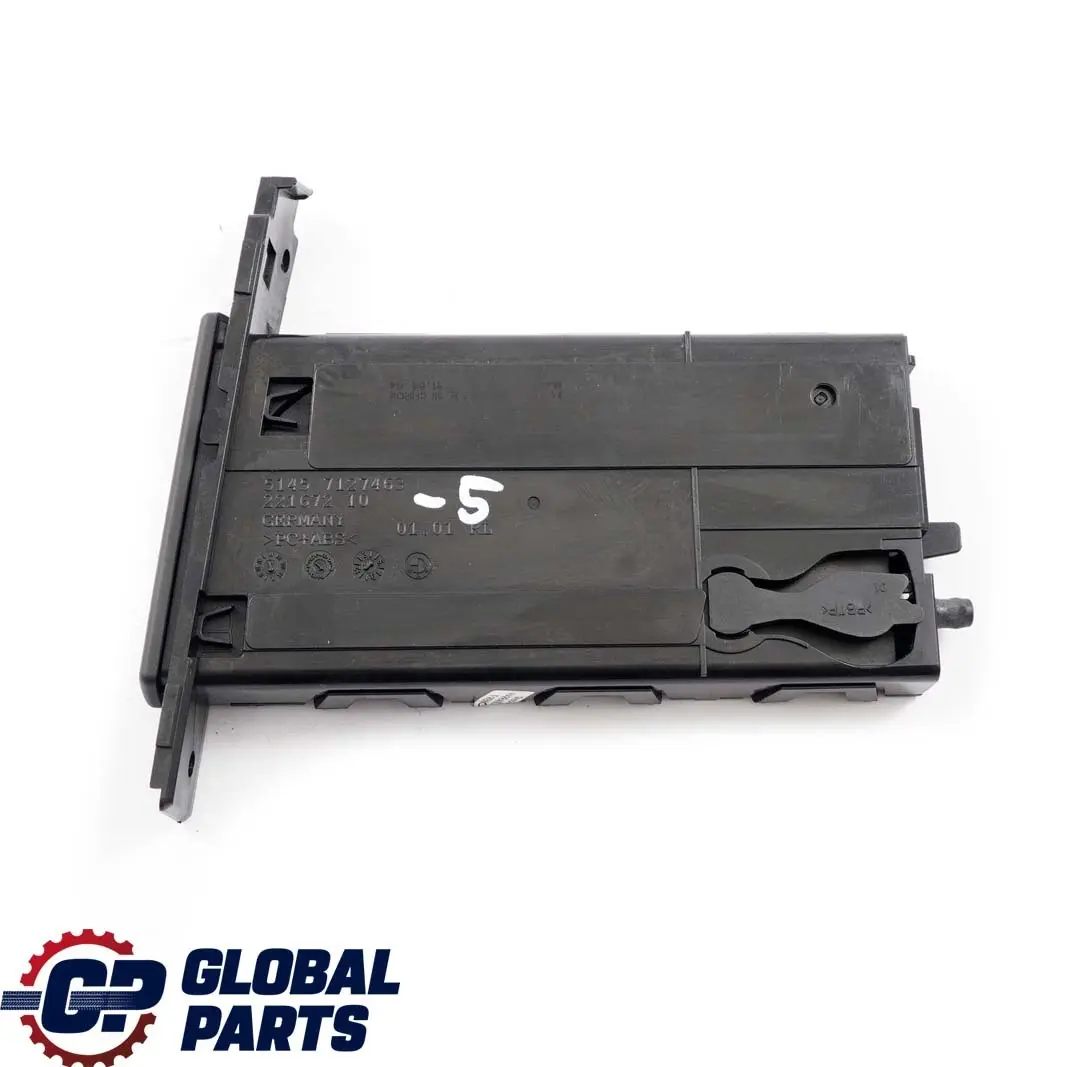 Passenger's Cup Drink Holder Left Schwarz N/S to BMW 3 Series E90 E91 with Part number 7127463 BMW 3 Series E90 E91 Passenger's Cup Drink Holder Left Schwarz N/S - SKU rhd-7127463-5 - Part number 7127463