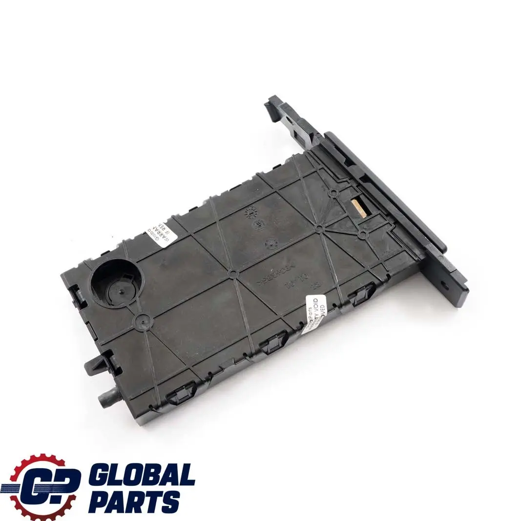 Passenger's Cup Drink Holder Left Schwarz N/S to BMW 3 Series E90 E91 with Part number 7127463 BMW 3 Series E90 E91 Passenger's Cup Drink Holder Left Schwarz N/S - SKU rhd-7127463-5 - Part number 7127463