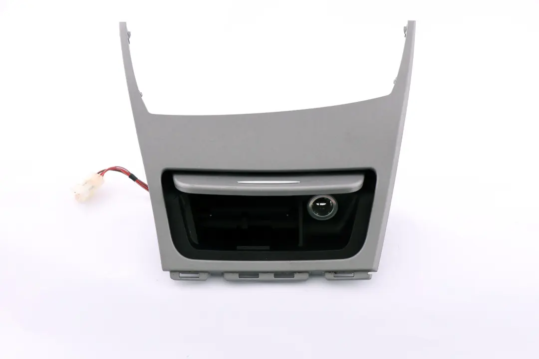 Ashtray Finisher Trim Tray Decor Cover Silver to BMW 1 Series 16 E81 E87 E87N E88 with Part number 7078571 BMW 1 Series 16 E81 E87 E87N E88 Ashtray Finisher Trim Tray Decor Cover Silver - SKU rhd-7129142-16 - Part number 7078571