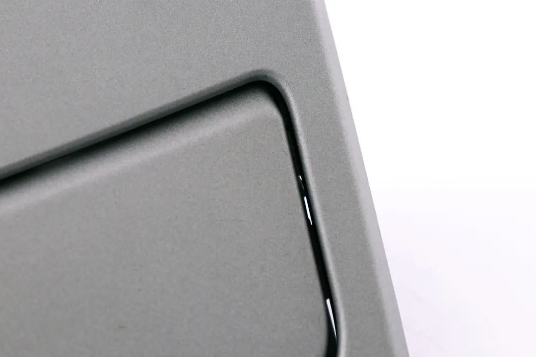 Ashtray Finisher Trim Tray Decor Cover Silver to BMW 1 Series 16 E81 E87 E87N E88 with Part number 7078571 BMW 1 Series 16 E81 E87 E87N E88 Ashtray Finisher Trim Tray Decor Cover Silver - SKU rhd-7129142-16 - Part number 7078571