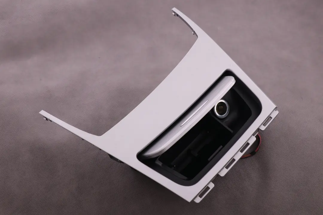 BMW 1 Series 3 E81 E87 Ashtray Finisher Tray Front Decor Light Titan 7078571 - SKU rhd-7129142-3 - Part number 7129142