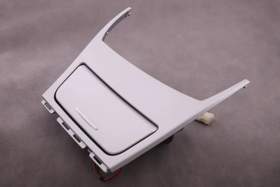 BMW 1 Series 3 E81 E87 Ashtray Finisher Tray Front Decor Light Titan 7078571 - SKU rhd-7129142-3 - Part number 7129142