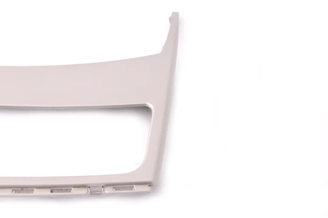 Ashtray Finisher Trim Tray Decor Silver Front to BMW 1 Series 6 E81 E87 with Part number 7129142 BMW 1 Series 6 E81 E87 Ashtray Finisher Trim Tray Decor Silver Front - SKU rhd-7129142-6 - Part number 7129142