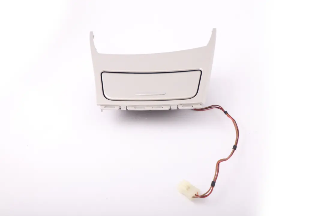 Ashtray Finisher Trim Tray Decor Silver Titan Matt to BMW E81 E87 E88 with Part number 7129142 BMW E81 E87 E88 Ashtray Finisher Trim Tray Decor Silver Titan Matt - SKU rhd-7129142 - Part number 7129142