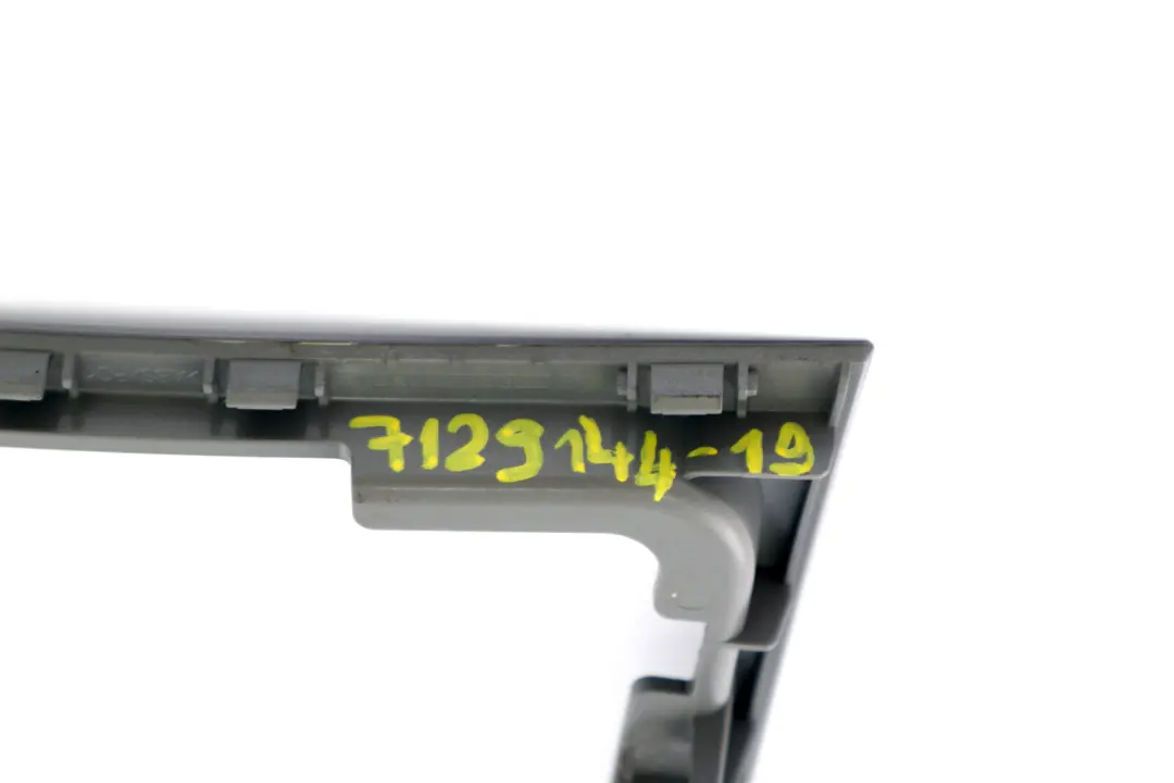 BMW 1 Series 19 E81 E87 Cover Gear Shifting Decor Titan Matt Silver - SKU rhd-7129144-19 - Part number 7129144