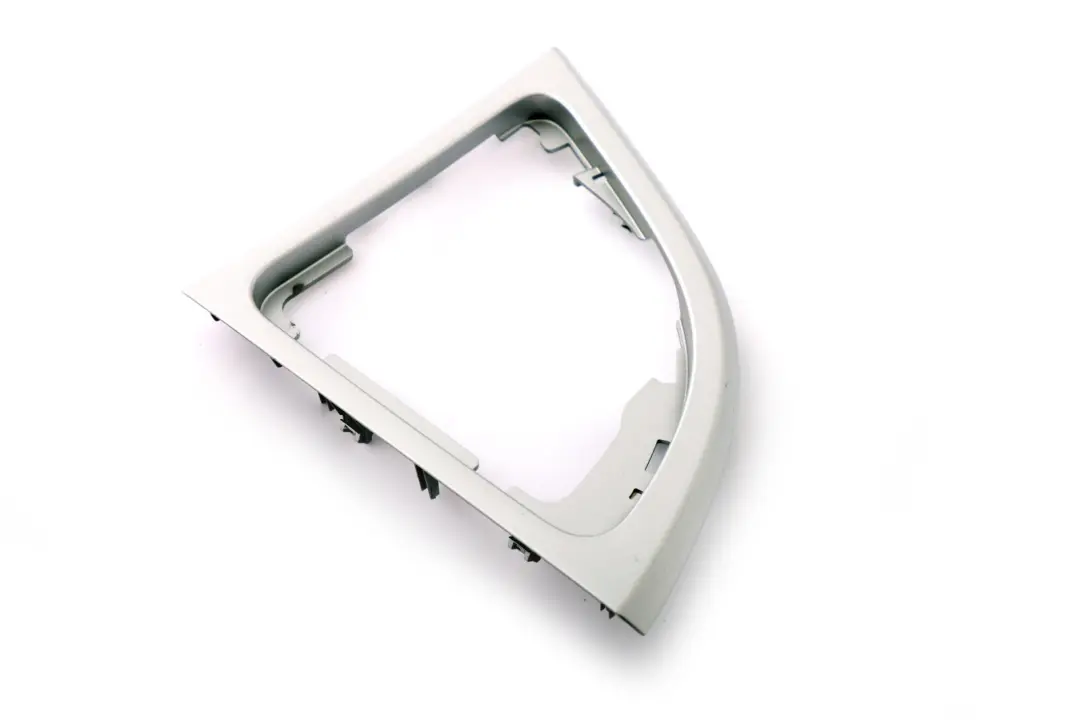 Shifting Decor Silver Light Titan to BMW 1 Series 2 E81 E87 LCI Cover Gear with Part number 7129144 BMW 1 Series 2 E81 E87 LCI Cover Gear Shifting Decor Silver Light Titan - SKU rhd-7129144-2 - Part number 7129144