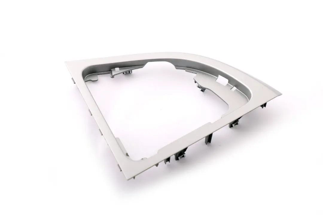 Shifting Decor Silver Light Titan to BMW 1 Series 2 E81 E87 LCI Cover Gear with Part number 7129144 BMW 1 Series 2 E81 E87 LCI Cover Gear Shifting Decor Silver Light Titan - SKU rhd-7129144-2 - Part number 7129144