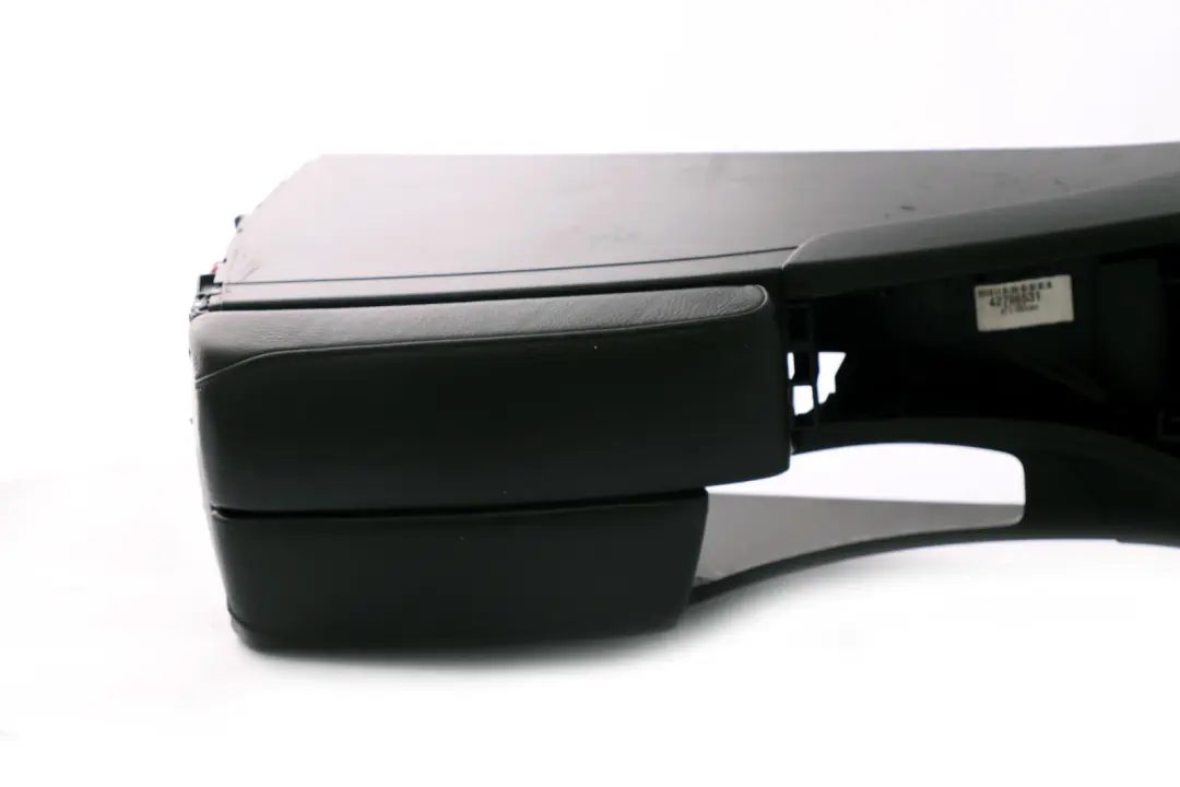 Split Slide Black Leather Centre Console Armrest to BMW 3 Series E90 E91 E92 E93 with Part number 7130692 BMW 3 Series E90 E91 E92 E93 Split Slide Black Leather Centre Console Armrest - SKU rhd-7130692-9 - Part number 7130692