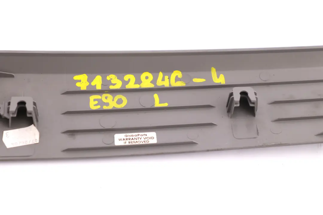 Decorative Dashboard Strip Titan 90 Silver Left N/S to BMW 3 Series E90 E91 with Part number 7132846 BMW 3 Series E90 E91 Decorative Dashboard Strip Titan 90 Silver Left N/S - SKU rhd-7132846-4 - Part number 7132846