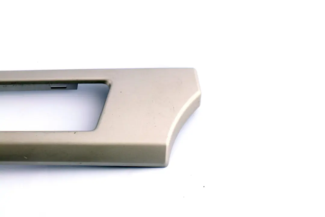 Decorative Strip Dashboard Dash Right Satin Silver O/S to BMW 3 Series E90 E91 LCI with Part number 9197276 BMW 3 Series E90 E91 LCI Decorative Strip Dashboard Dash Right Satin Silver O/S - SKU rhd-7132848-13 - Part number 9197276