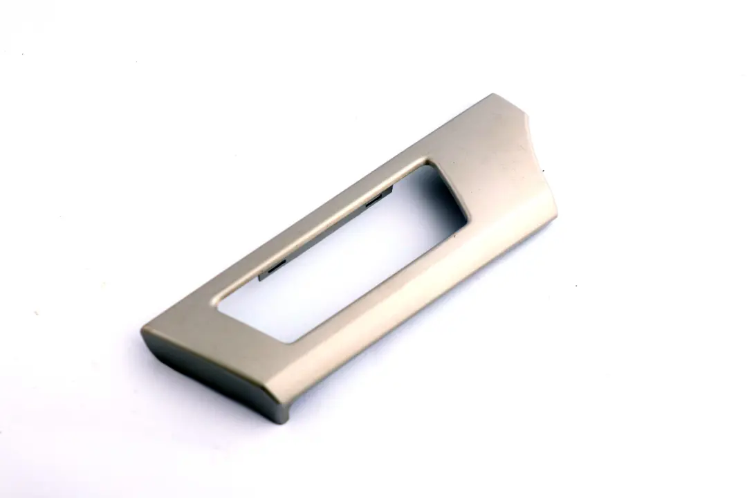 Decorative Strip Dashboard Dash Right Satin Silver O/S to BMW 3 Series E90 E91 LCI with Part number 9197276 BMW 3 Series E90 E91 LCI Decorative Strip Dashboard Dash Right Satin Silver O/S - SKU rhd-7132848-13 - Part number 9197276