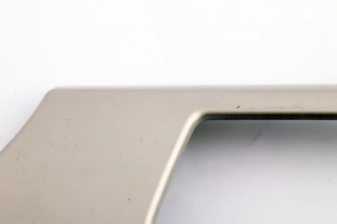 Decorative Strip Dashboard Dash Right Satin Silver O/S to BMW 3 Series E90 E91 LCI with Part number 9197276 BMW 3 Series E90 E91 LCI Decorative Strip Dashboard Dash Right Satin Silver O/S - SKU rhd-7132848-13 - Part number 9197276