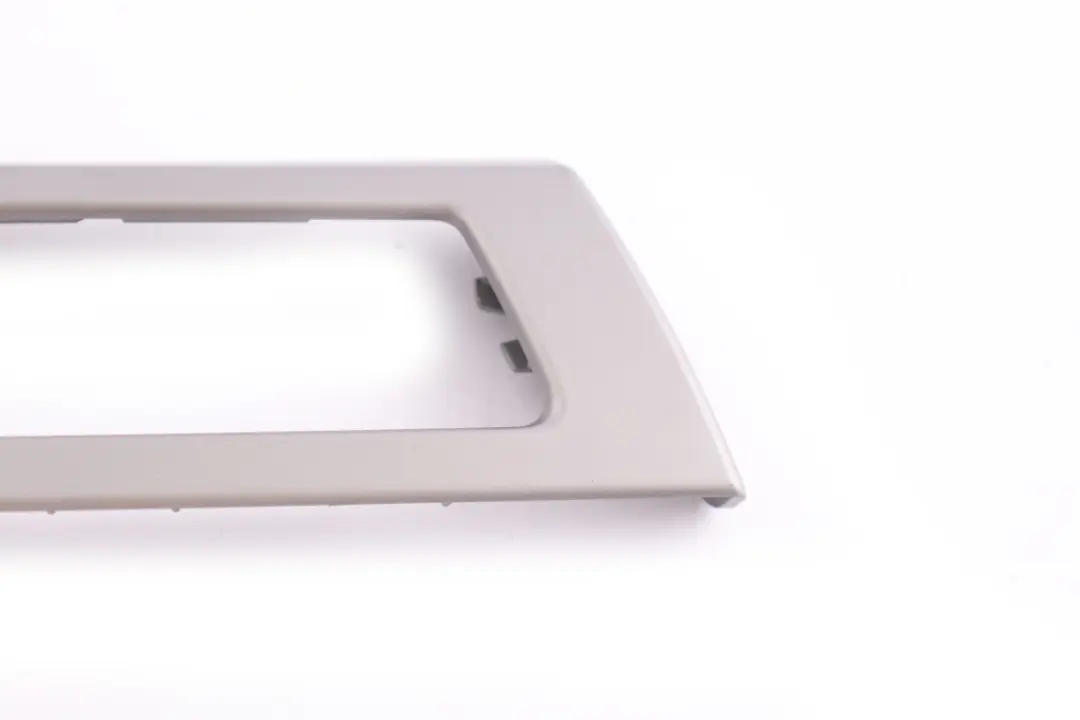 Decorative Strip Cover Dashboard Right O/S Titan 90 Silver to BMW 3 Series E90 E91 with Part number 7132848 BMW 3 Series E90 E91 Decorative Strip Cover Dashboard Right O/S Titan 90 Silver - SKU rhd-7132848-3 - Part number 7132848