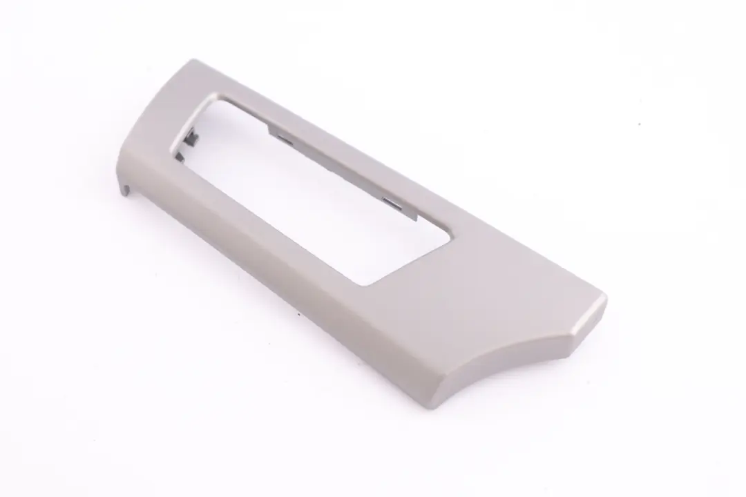 Decorative Strip Cover Dashboard Right O/S Titan 90 Silver to BMW 3 Series E90 E91 with Part number 7132848 BMW 3 Series E90 E91 Decorative Strip Cover Dashboard Right O/S Titan 90 Silver - SKU rhd-7132848-3 - Part number 7132848