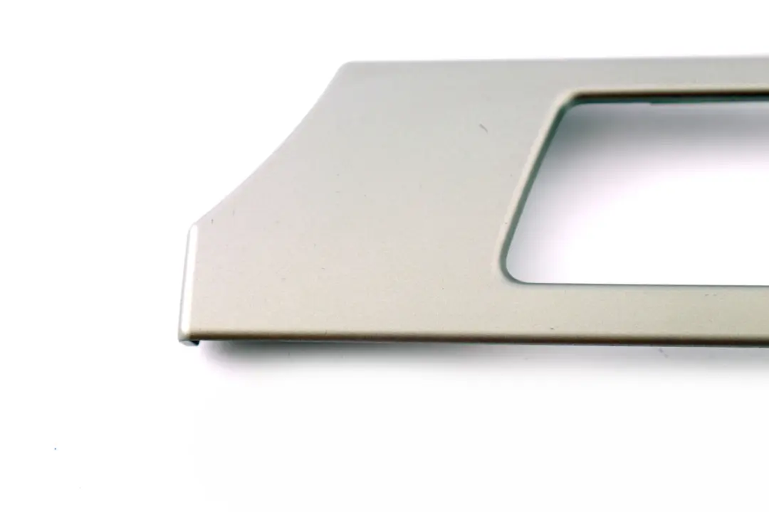 Decorative Trim Cover Dashboard Right O/S Titan 90 Silver to BMW 3 Series E90 E91 with Part number 7132848 BMW 3 Series E90 E91 Decorative Trim Cover Dashboard Right O/S Titan 90 Silver - SKU rhd-7132848-4 - Part number 7132848
