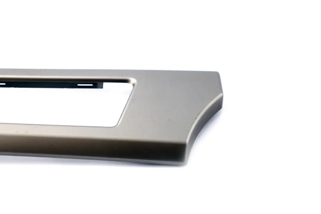 Decorative Strip Dashboard Front Right O/S Titan 90 Silver to BMW 3 Series E90 E91 with Part number 7132848 BMW 3 Series E90 E91 Decorative Strip Dashboard Front Right O/S Titan 90 Silver - SKU rhd-7132848-6 - Part number 7132848