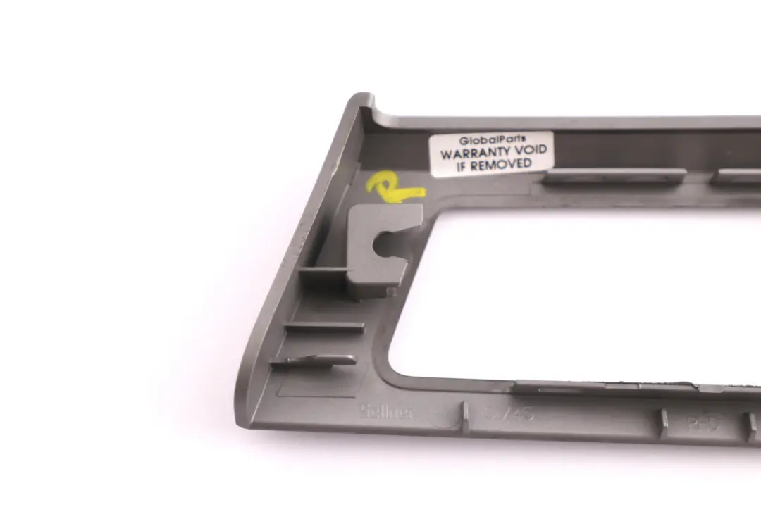 Decorative Strip Dashboard Front Right O/S Titan Silver to BMW 3 Series 7 E90 E91 with Part number 7132848 BMW 3 Series 7 E90 E91 Decorative Strip Dashboard Front Right O/S Titan Silver - SKU rhd-7132848-7 - Part number 7132848