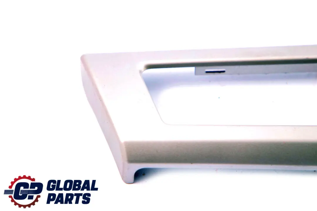 Decorative Strip Dashboard Right Satin Silver to BMW 3 Series E90 E91 LCI E92 E93 with Part number 9197276 BMW 3 Series E90 E91 LCI E92 E93 Decorative Strip Dashboard Right Satin Silver - SKU rhd-7132848-8 - Part number 9197276