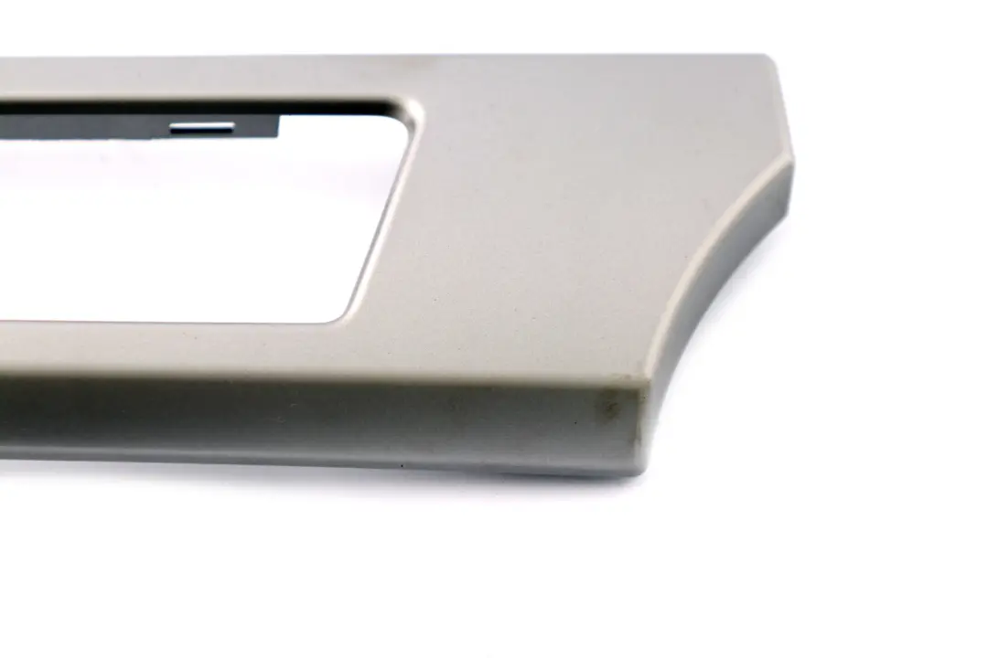 Decorative Strip Dashboard Right O/S Titan 90 Silver to BMW 3 Series 9 E90 E91 with Part number 7132848 BMW 3 Series 9 E90 E91 Decorative Strip Dashboard Right O/S Titan 90 Silver - SKU rhd-7132848-9 - Part number 7132848