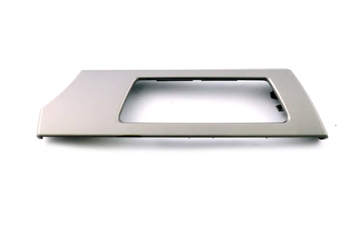 Decorative Strip Dashboard Right O/S Titan 90 Silver to BMW 3 Series 9 E90 E91 with Part number 7132848 BMW 3 Series 9 E90 E91 Decorative Strip Dashboard Right O/S Titan 90 Silver - SKU rhd-7132848-9 - Part number 7132848