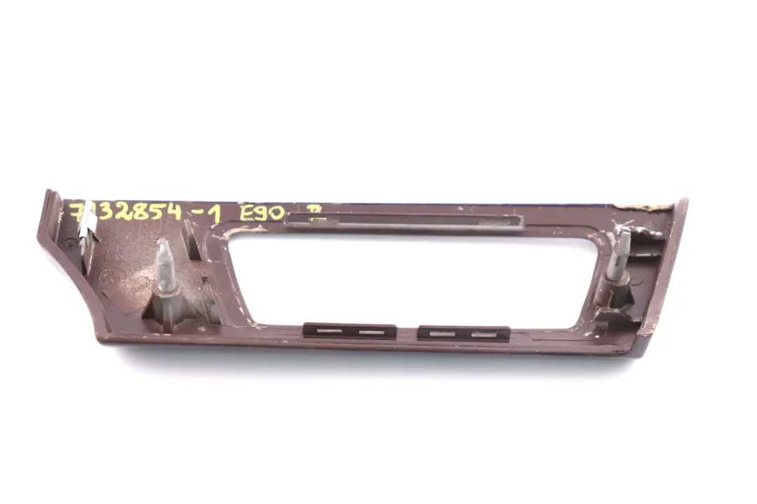 Dashboard Brash Nutwood Wood Right O/S to BMW 3 Series 1 E90 E91 Cover with Part number 7132854 BMW 3 Series 1 E90 E91 Cover Dashboard Brash Nutwood Wood Right O/S - SKU rhd-7132854-1 - Part number 7132854