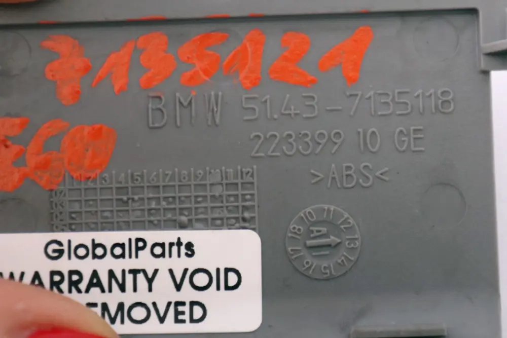 BMW 5 Series E60 E61 LCI OBD Plug Cover Trim Grey 7135121 - SKU rhd-7135121 - Part number 7144920