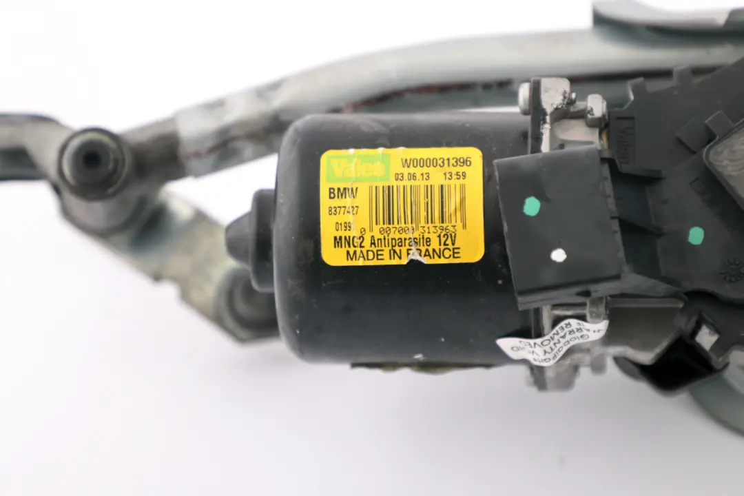 Front Windscreen Wiper Motor Linkage 8377427 to Mini Cooper One R55 R56 R57 with Part number 7138790 Mini Cooper One R55 R56 R57 Front Windscreen Wiper Motor Linkage 8377427 - SKU rhd-7138790 - Part number 7138790