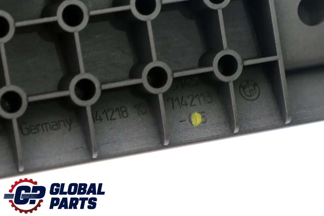 Interior Strip Cover Trim Dashboard Titan Silver Left N/S to BMW 7 Series E65 E66 with Part number 7142113 BMW 7 Series E65 E66 Interior Strip Cover Trim Dashboard Titan Silver Left N/S - SKU rhd-7142113 - Part number 7142113