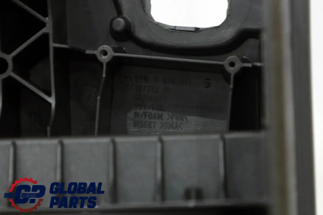 BMW 6 Series 1 E63 E64 Centre Console Armrest Part Basaltgrau Basalt Grey - SKU rhd-7145204-1 - Part number 7145204