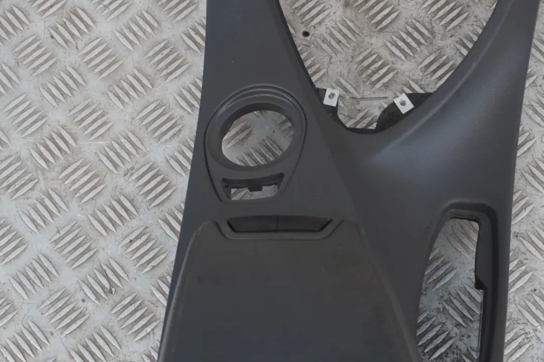 Centre Console Armrest Part Basaltgrau Grey to BMW 6 Series E63 E64 with Part number 7145204 BMW 6 Series E63 E64 Centre Console Armrest Part Basaltgrau Grey - SKU rhd-7145204 - Part number 7145204