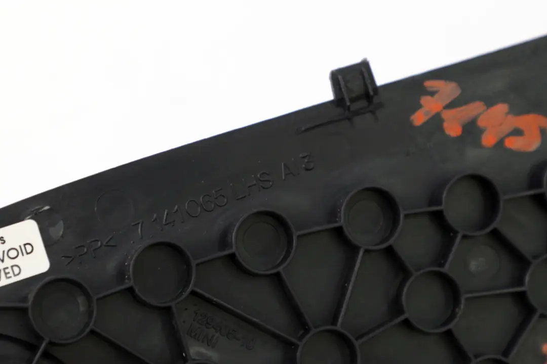 Trim Cover Panel Panther Black Left N/S to Mini Cooper R50 R52 Dash with Part number 7145637 Mini Cooper R50 R52 Dash Trim Cover Panel Panther Black Left N/S - SKU rhd-7145637 - Part number 7145637