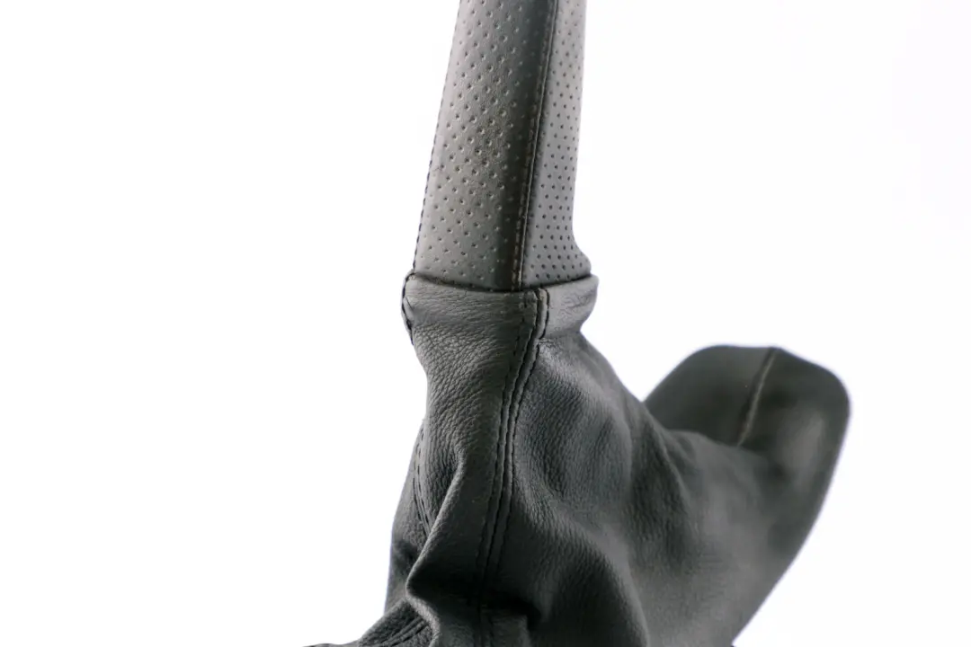 M-Sport Schwarz Leder Handbremshebel Abdeckung für BMW E90 E91 E92 E93 mit Teilenummer 7155625 BMW E90 E91 E92 E93 M-Sport Schwarz Leder Handbremshebel Abdeckung - SKU RHD-7155625-1 - Teilenummer 7155625