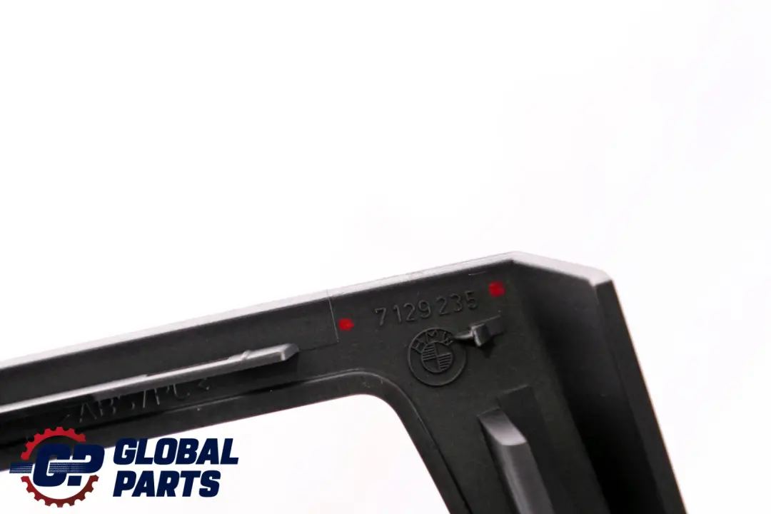 Decorative Strip Dashboard Right O/S TITAN II DUNKEL to BMW 5 Series E60 E61 with Part number 51457156328 BMW 5 Series E60 E61 Decorative Strip Dashboard Right O/S TITAN II DUNKEL - SKU rhd-7156328 - Part number 51457156328