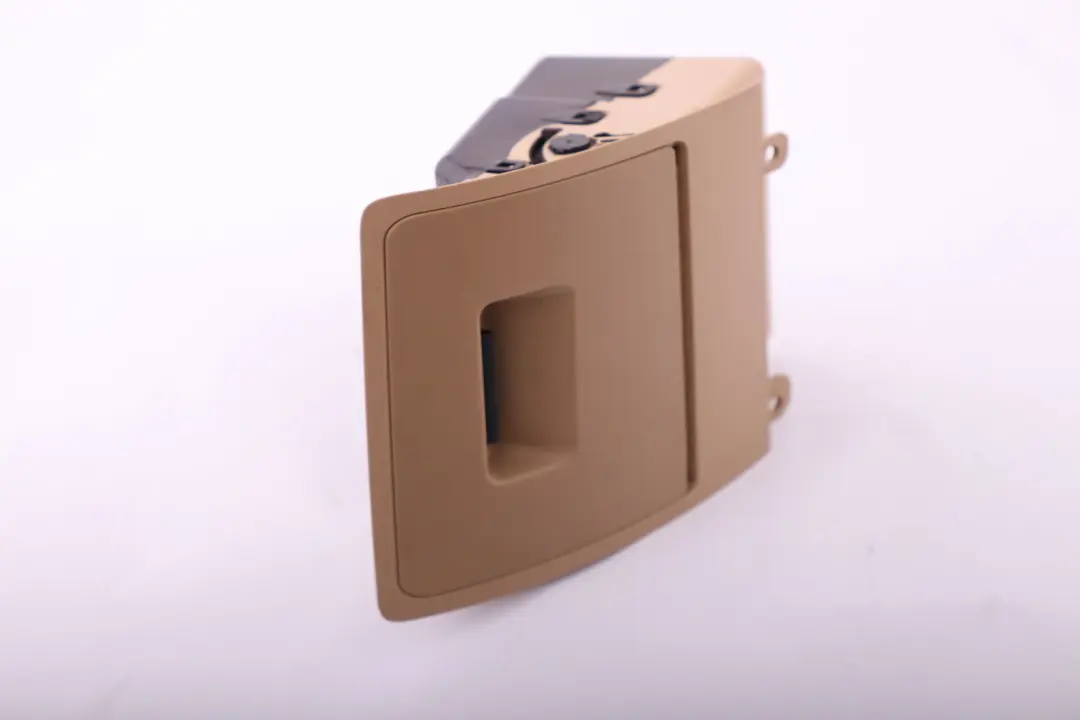 Hingen Storage Compartmen In Dashboard Beige to BMW 5 Series 8 E60 E61 LCI with Part number 7156963 BMW 5 Series 8 E60 E61 LCI Hingen Storage Compartmen In Dashboard Beige - SKU rhd-7156963-8 - Part number 7156963