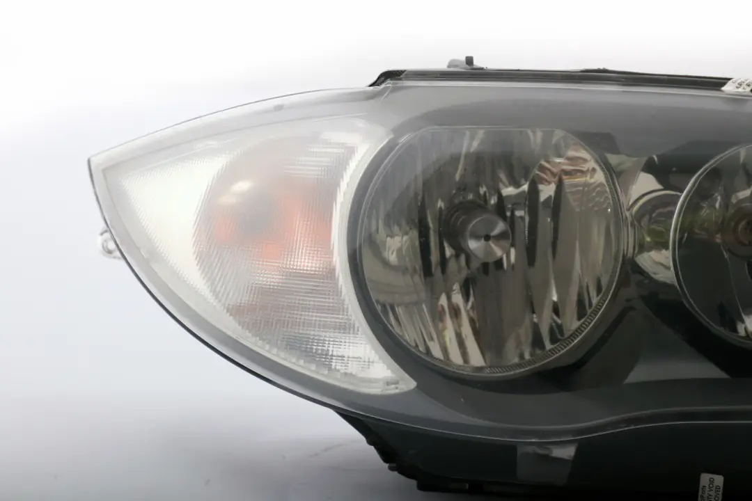 BMW 1 Series E87 130i Headlight Headlamp Lamp Front Right O/S - SKU rhd-7164908 - Part number 7164908