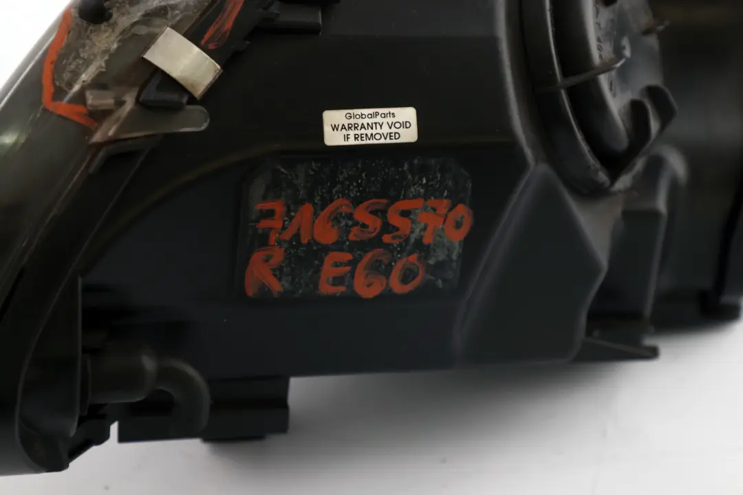 Headlight Headlamp Lamp Bi-Xenon Right O/S to BMW 5 Series E60 E61 with Part number 7165570 BMW 5 Series E60 E61 Headlight Headlamp Lamp Bi-Xenon Right O/S - SKU rhd-7165570 - Part number 7165570