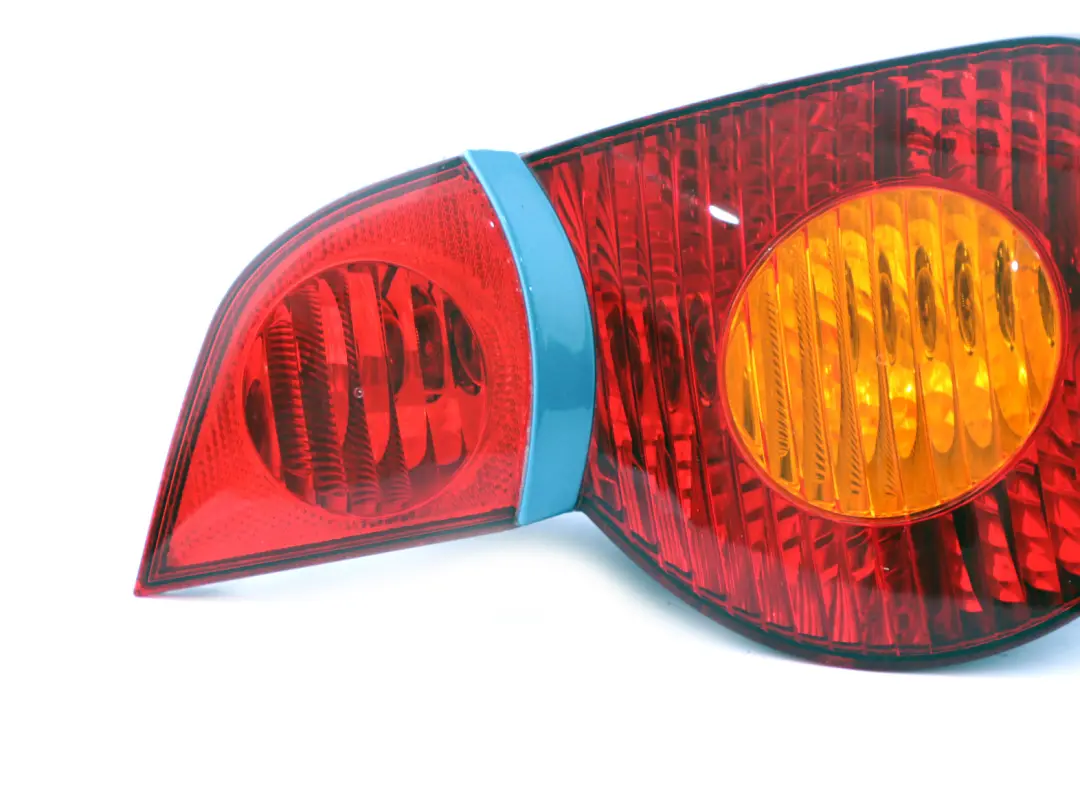 Tail Light Lamp Right Rear O/S Maldives Blue to BMW Z4 Series 2 E85 Rear with Part number 7165724 BMW Z4 Series 2 E85 Rear Tail Light Lamp Right Rear O/S Maldives Blue - SKU rhd-7165724-2 - Part number 7165724