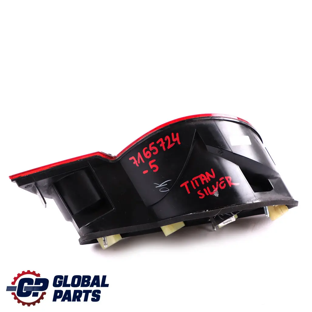 Tail Light Lamp Right Rear O/S Titansilber Silver 354 to BMW Z4 E85 Rear with Part number 7165724 BMW Z4 E85 Rear Tail Light Lamp Right Rear O/S Titansilber Silver 354 - SKU rhd-7165724-5 - Part number 7165724