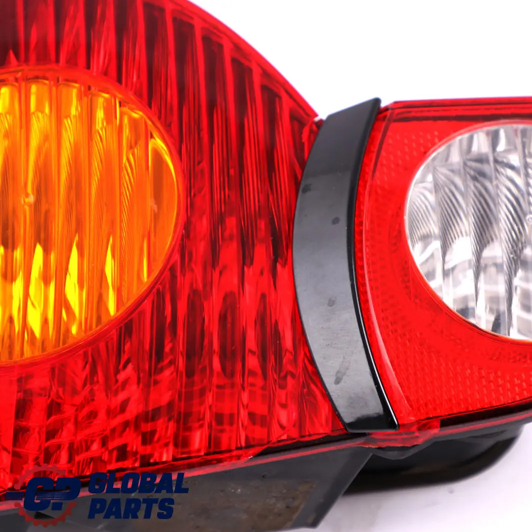 BMW Z4 E85 Rear Tail Light Lamp Right Rear O/S Black Sapphire 475 - SKU rhd-7165724-6 - Part number 7165724