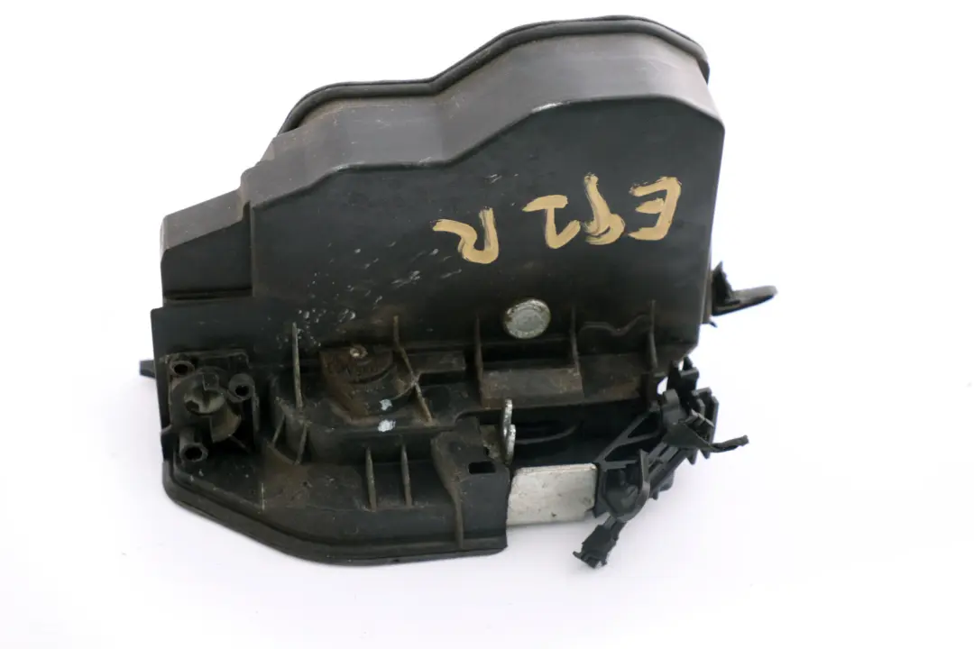 Verrouillage De La Porte Avant Droite pour BMW E60 E87 E90 à propos du numéro de pièce 7167072 BMW E60 E87 E90 Verrouillage De La Porte Avant Droite - SKU RHD-7167072 - Numéro de pièce 7167072