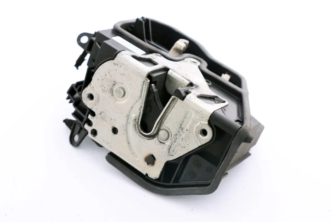 Anteriore Destro Chiusura Porta Frontale Sistema Di Chiusura per BMW E60 E87 E90 con numero di parte 7167072 BMW E60 E87 E90 Anteriore Destro Chiusura Porta Frontale Sistema Di Chiusura - SKU RHD-7167072 - Numero di parte 7167072