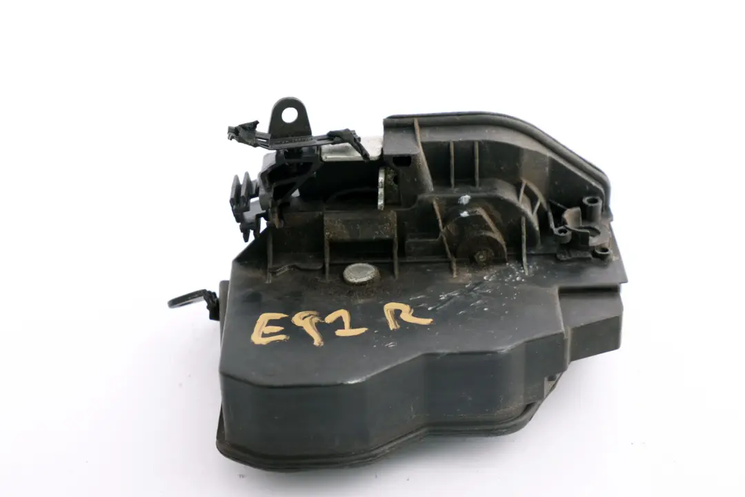 Puerta Delantera Derecha Actuador Pestillo para BMW E60 E87 E90 con número de pieza 7167072 BMW E60 E87 E90 Puerta Delantera Derecha Actuador Pestillo - SKU RHD-7167072 - Número de pieza 7167072