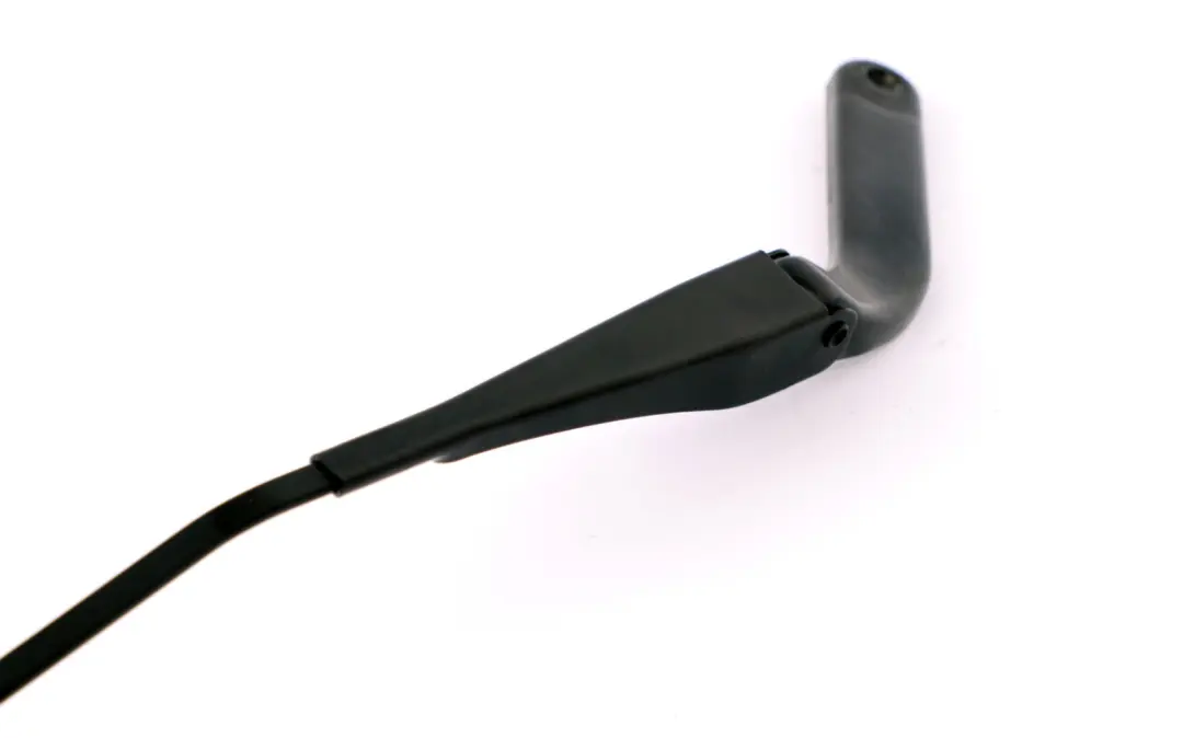 Wiper Arm Passenger's Side to BMW 1 Series E81 E82 E87 E88 with Part number 7169973 BMW 1 Series E81 E82 E87 E88 Wiper Arm Passenger's Side - SKU rhd-7169973 - Part number 7169973