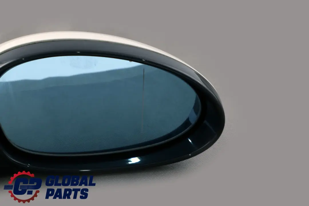 High Gloss Right Mirror O/S Alpinweiss 3 to BMW 1 Series E81 E82 E88 M Sport with Part number 7185308 BMW 1 Series E81 E82 E88 M Sport High Gloss Right Mirror O/S Alpinweiss 3 - SKU rhd-7185308-AW - Part number 7185308