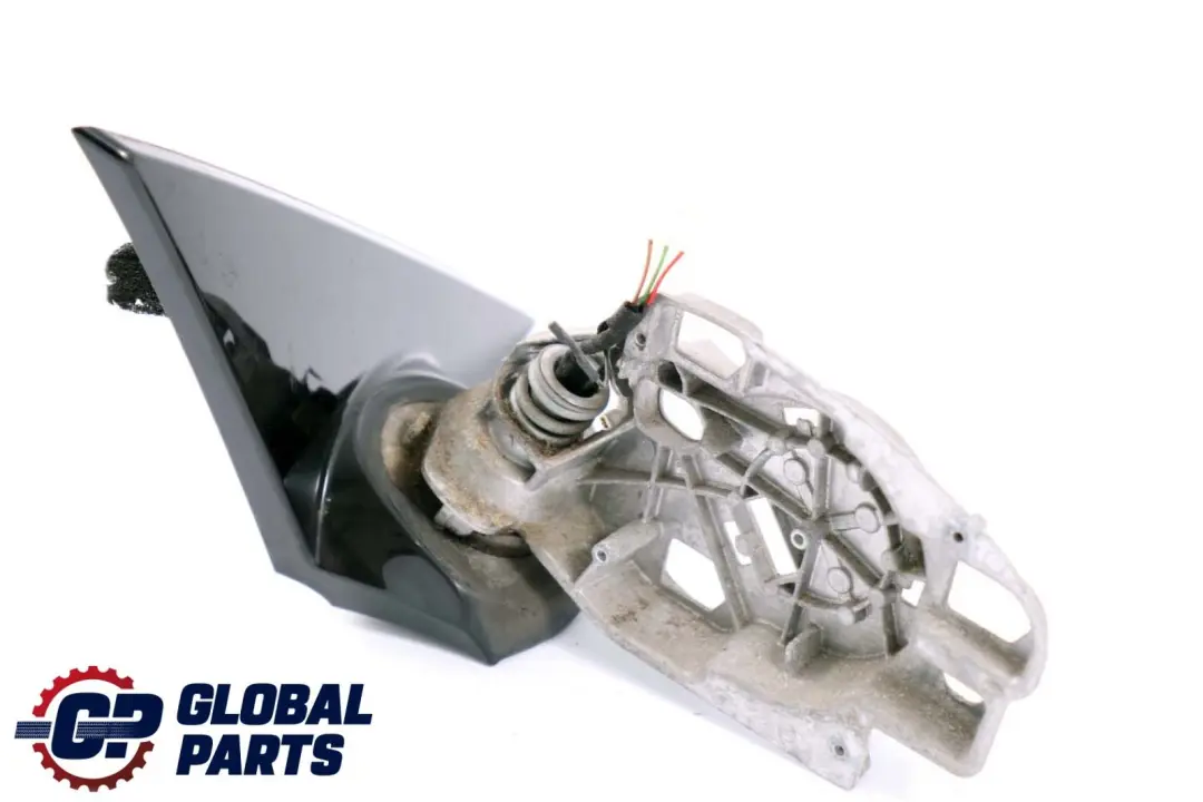 High Gloss Right Wing Mirror Base O/S 5 Pins to BMW 1 Series E81 E82 E88 M Sport with Part number 7185308 BMW 1 Series E81 E82 E88 M Sport High Gloss Right Wing Mirror Base O/S 5 Pins - SKU rhd-7185308 - Part number 7185308